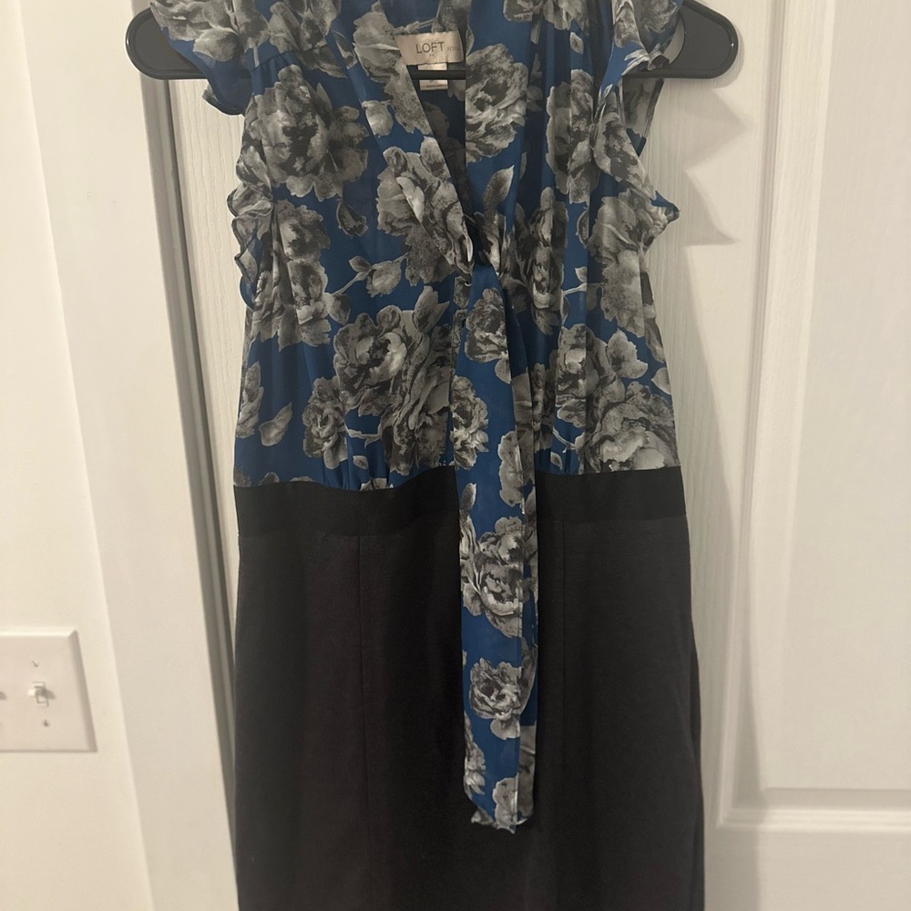 LOFT Blue and Gray Floral Dress